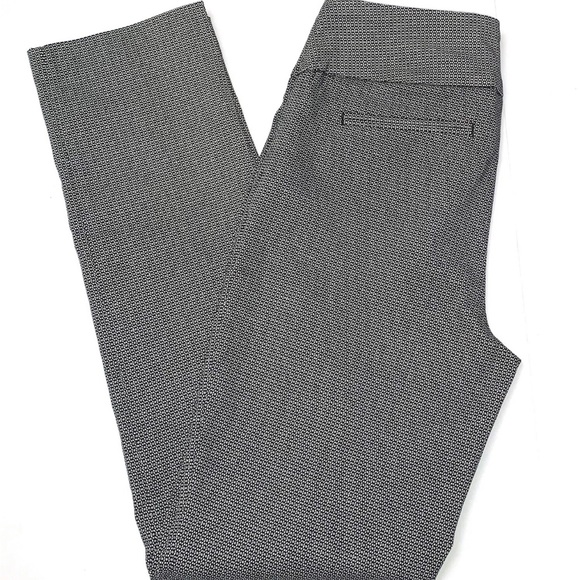 Hilary Radley Pants - Hilary Radley Pull-On Slim Fit Sits at Waist Stretch Pants Black White Variety L